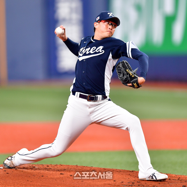 '일본에서 잘한다' 한일전 필승카드 될 수 있는 박세웅 "국내훈련 더 좋아"[SS오사카in]