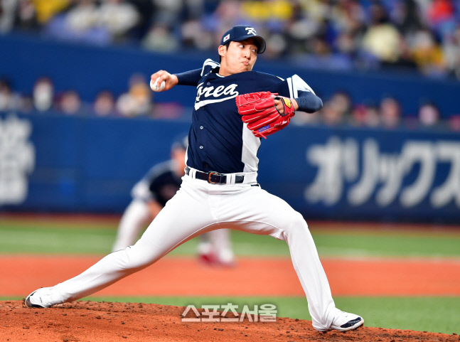 '추가실점을 막아라' WBC 원태인[포토]