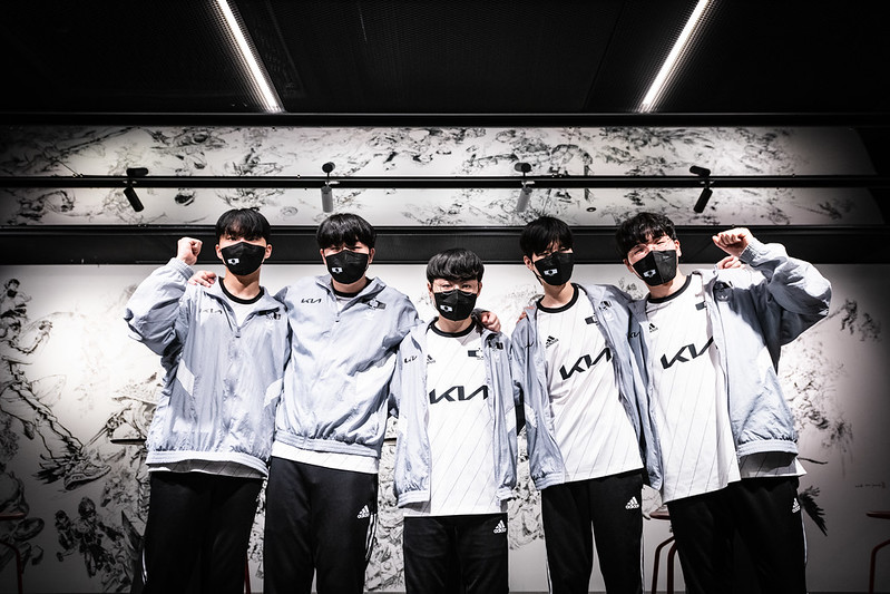 '2위는 누가?' LCK, 불꽃 튀는 '순위 싸움' 예고[SS시선집중]