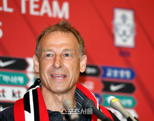 [포토] 클린스만 감독 \'한국 카타르월드컵에서 좋은 성적 냈다\'