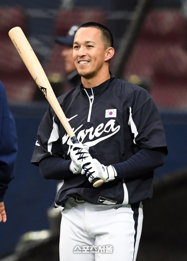 "한 번만 더요!" 황급히 든 손가락, 에드먼은 진심이다 [WBC]