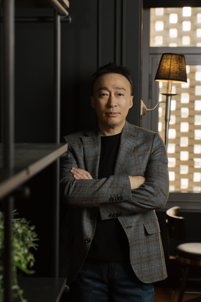 대외비_이성민 (제공=플러스엠 엔터테인먼트) (6)