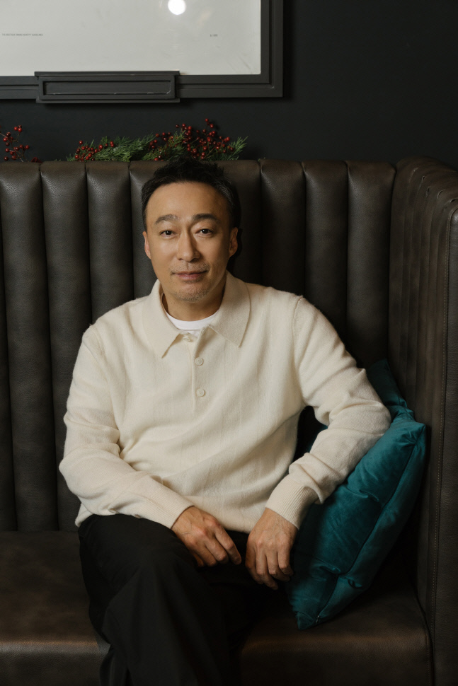 대외비_이성민 (제공=플러스엠 엔터테인먼트) (4)