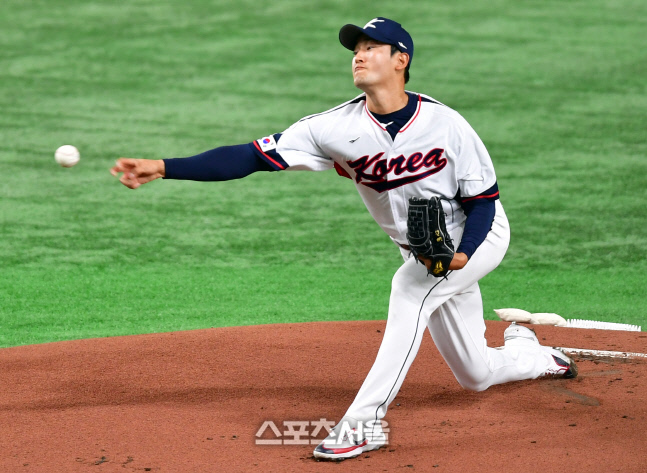 '4.1이닝 2실점' 고영표, 5회 팀 케넬리에 홈런맞고 강판[WBC]