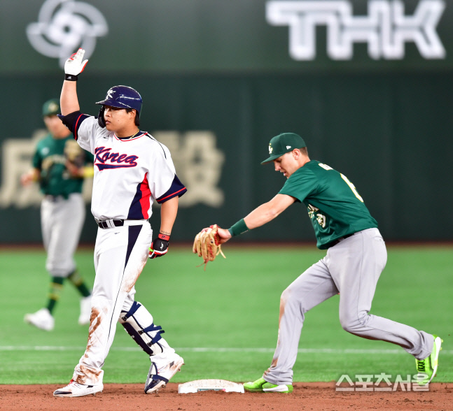 세리머니에 정신팔린 '껌백호 OUT', 일본전 승리 절실해졌다[WBC]