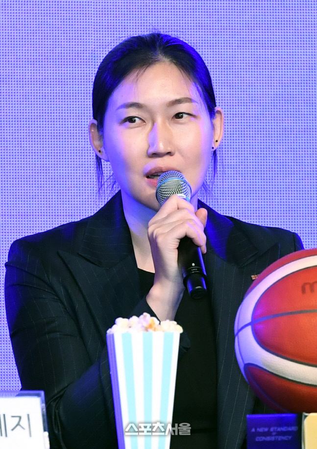 BNK 박정은 감독 "평정심 유지와 리바운드가 포인트"[PO 경기전]