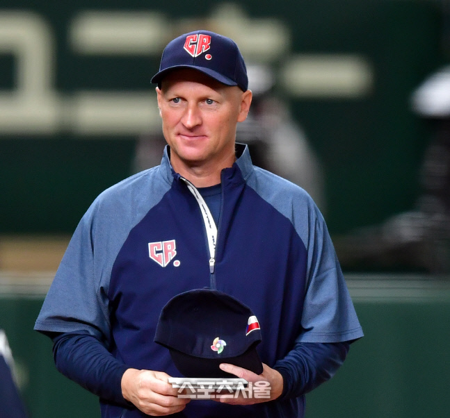 '아쉬운 4점 차 석패' 체코 감독 "우리는 열심히 전력을 다해 싸웠다" [WBC]