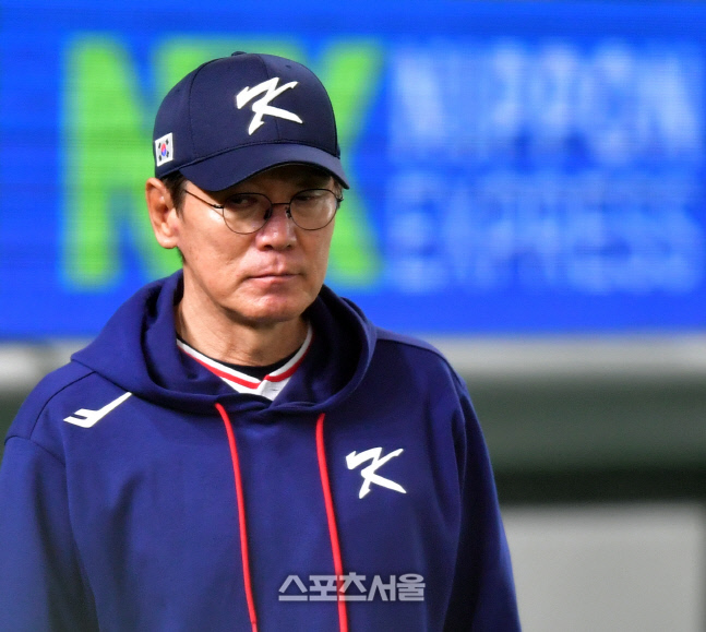 '자력 진출 불가' 이강철 감독 "中전, 모든 걸 다 쏟아붓고 기다리겠다" [WBC]