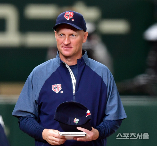 체코 파벨 하딤 감독[포토]