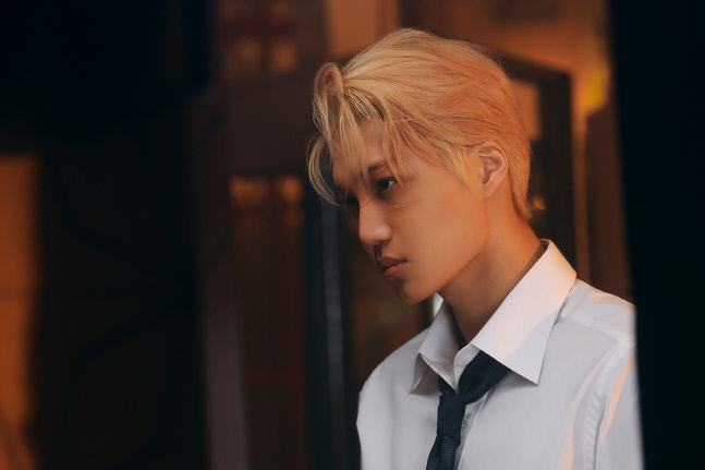 카이 세 번째 미니앨범 \'Rover\' 이미지 5