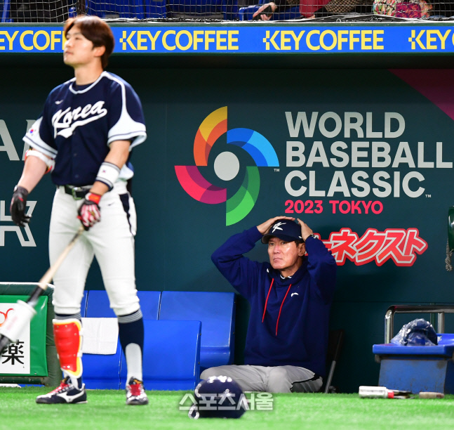 WBC 마지막 경기, 중국전 준비하는 이강철 감독[포토]