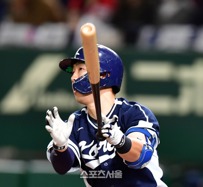 '3회만 8안타' 대한민국, 기습번트로 물꼬 트고 8득점 폭발…12-2 리드 [WBC]