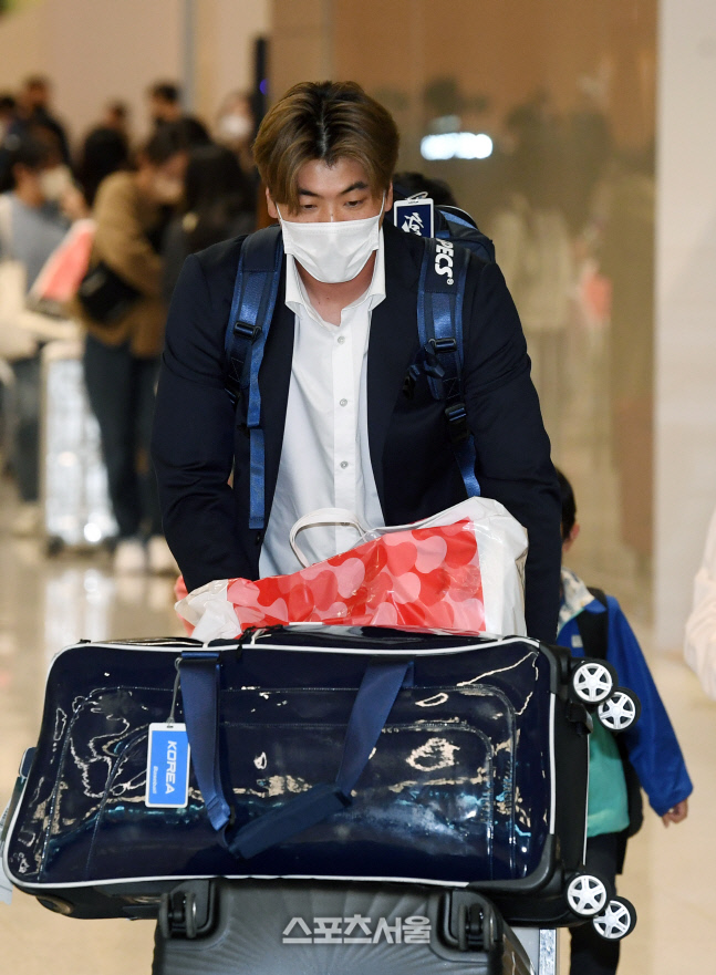 [포토]WBC 대표팀 김광현, 아쉬움 남기고...