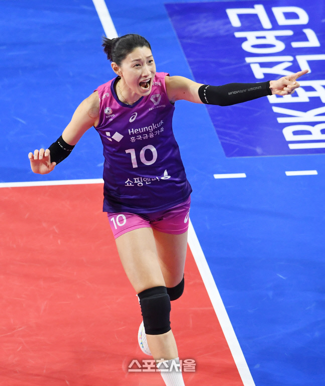 [포토]흥국생명 김연경, 우승에 한 걸음 더!