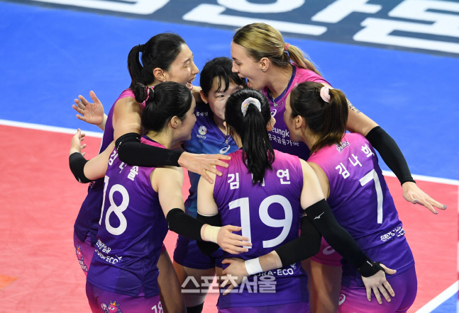 [포토]흥국생명 김연경, 우승의 기쁨을