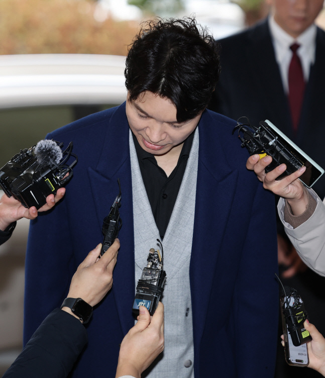 인사하는 박수홍