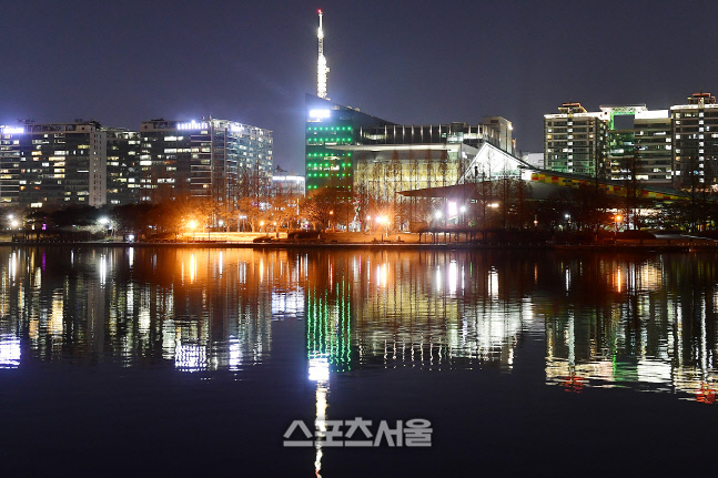 [여행js] 경기도 고양시 일산호수공원 스카이라인의 주인공은? MBC 일산드림센터!