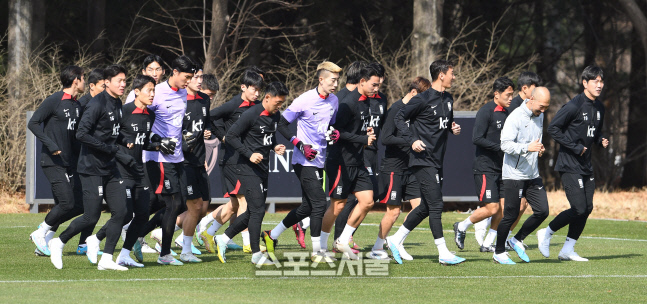 [포토]평가전 준비하는 축구대표팀