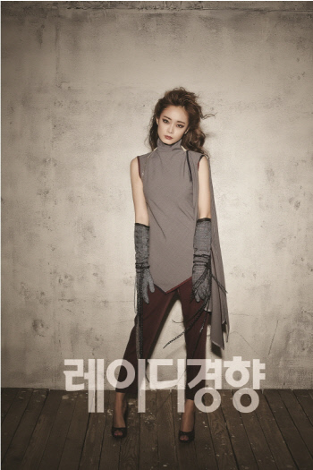 3.와인과_그레이의_감각적이고_고급스러운_~