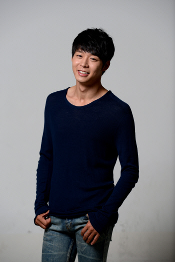 박유천