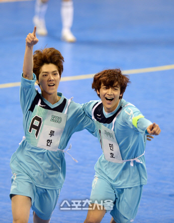 [SS포토] 루한 '첫 골은 내가 해냈어'