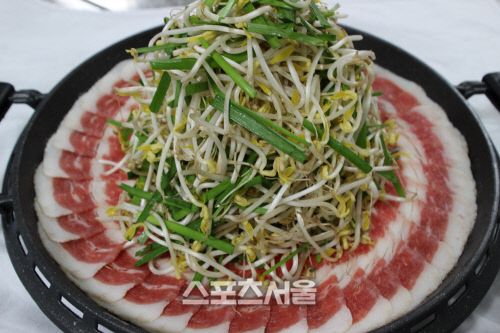 차돌박이숙주쌈