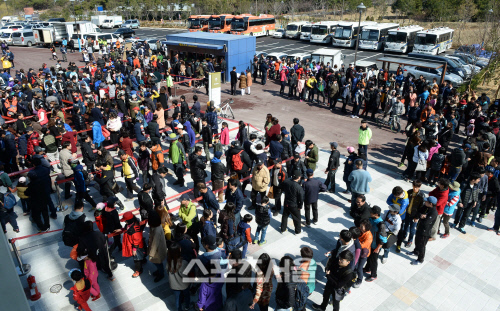 [SS포토]문수야구장 개장, '야구보러 왔어요!'
