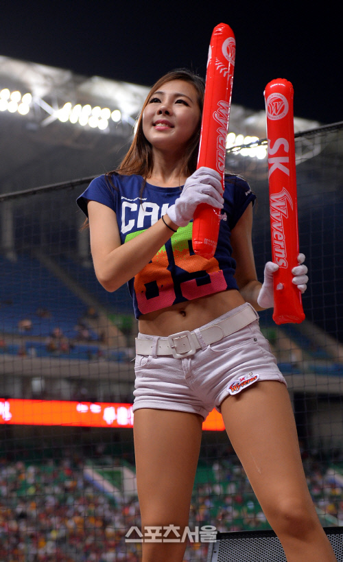 [SS포토]인천에도 '문학여신' 한 명쯤은...