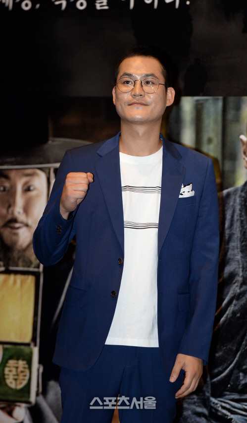 [SS포토] 김선균 '제 연기에 만족합니다'