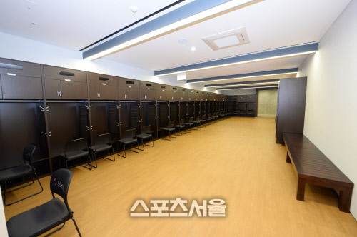 [SS포토]깔끔하게 마련된 LG 세이커스의 라커룸