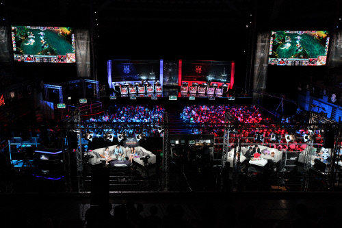 롤드컵 16강 대만 국립대학교 스포츠센터 현장