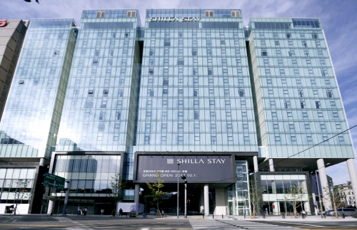 [신라스테이 역삼] 로비