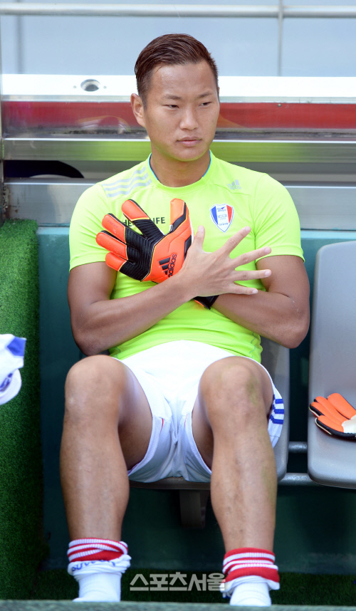 [SS포토]수원 정대세, 후반 조커로 나가야죠