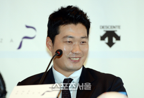 [SS포토] '돌부처' 오승환, 결혼 질문에 웃음이