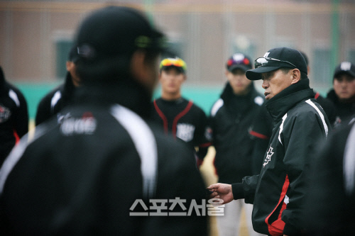 kt 조범현 감독 1