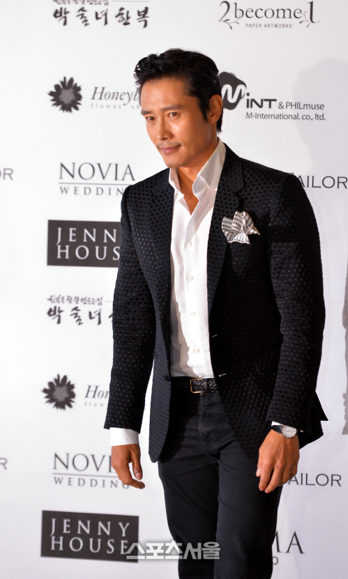 [SS포토]이병헌 '박지성 축하하러'