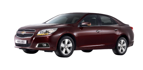 사본 -쉐보레 말리부 디젤_버건디레드_전측면