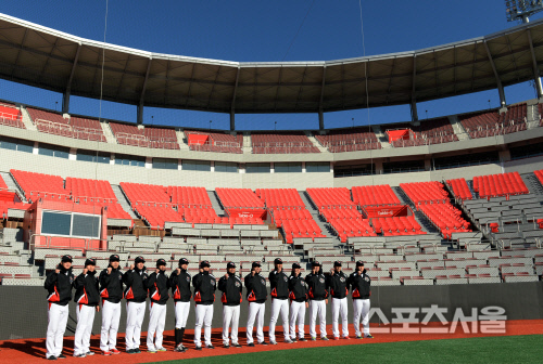 [SS포토] kt 위즈 파크, 여기에서 새 역사를 쓴다!