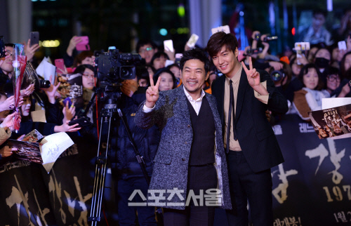 [SS포토] '강남 1970' 정진영-이민호, 역시 포즈는 'V'가 최고!!!