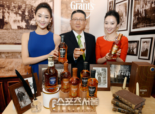 세계 3대 스카치 위스키 '그란츠' 한국 상륙!!!