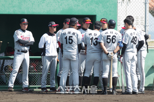 경기전덕아웃미팅