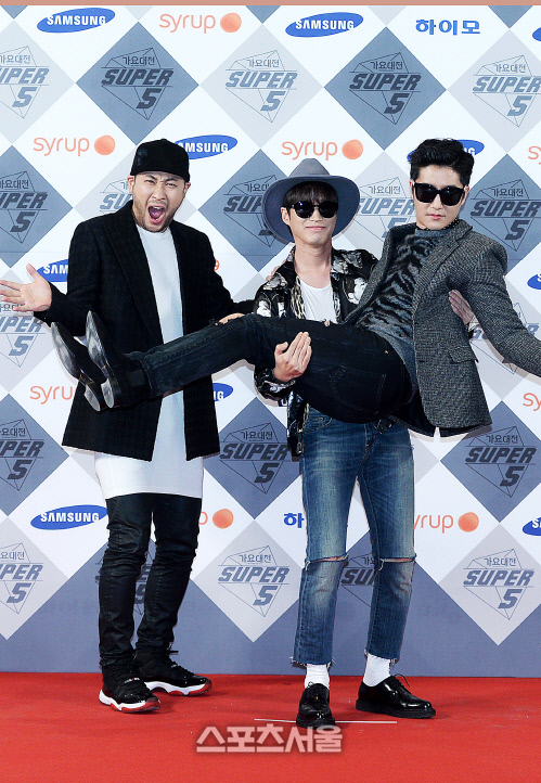 [SS포토] 에픽하이 '세 남자의 아찔한 순간!' (가요대전)