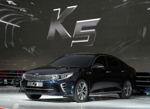 신형 K5 스포티 스타일(1)