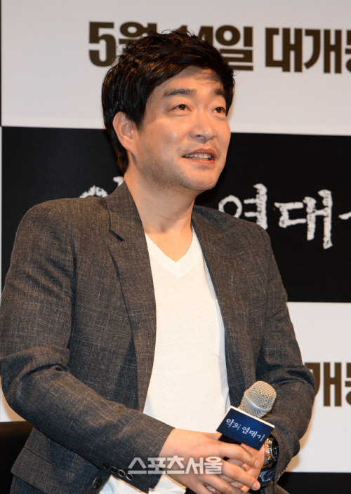 [SS포토]악의 연대기 손현주, 사실은 수술 하느라 촬영이 늦었는데