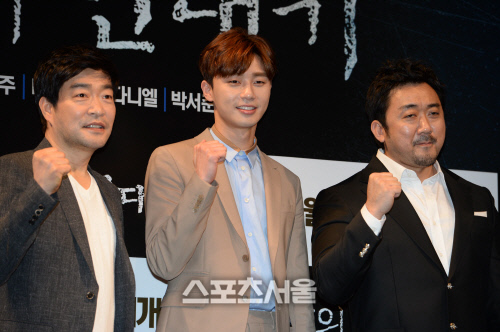 [SS포토]악의 연대기 손현주 박서준 마동석, 최강 형사들인데