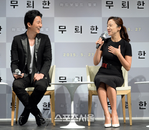 [SS포토] '무뢰한' 전도연-김남길, 드레스도 블랙으로 통일