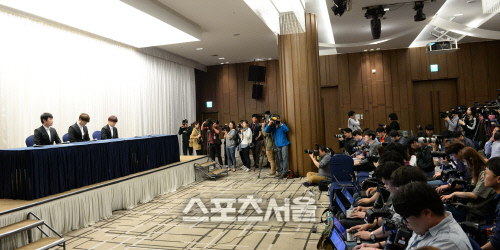 150428 장동민과 옹달샘 기자회견-11