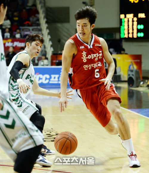 [SS포토]안양 강병현, 컨디션이 좋아