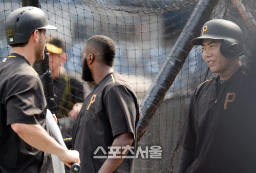 [SS포토] 강정호, 얼굴에 장난끼 가득가득