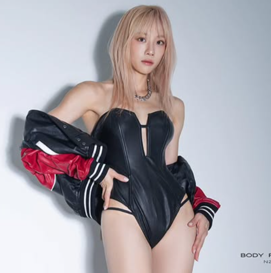 ‘운동 여신’ 심으뜸, 가죽 보디수트로 근육미 과시